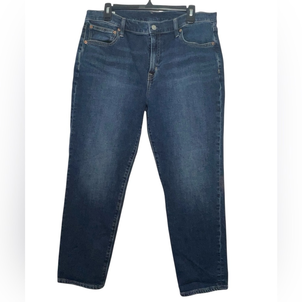 Gap Girlfriend mid-rise jeans. Size 12 R (31/31) GUC - Picture 3 of 9